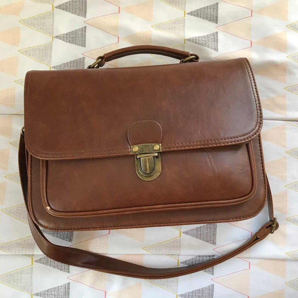 Womens Faux Leather Messenger Bag/Laptop Bag